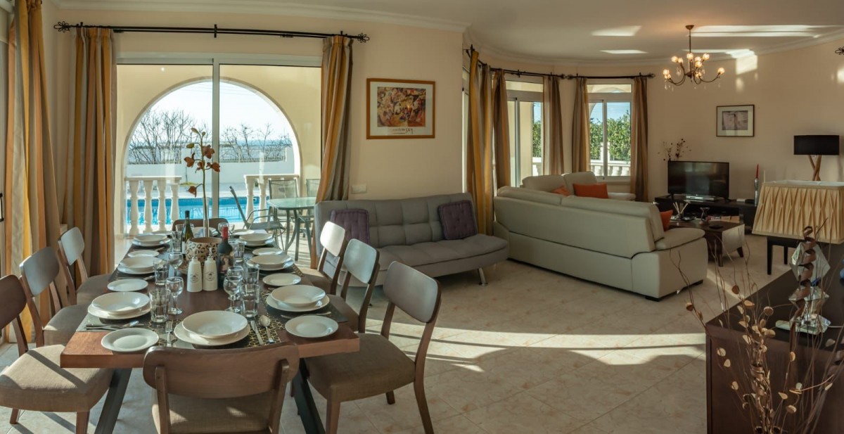 Detached Villa For Sale  in  Select Location
