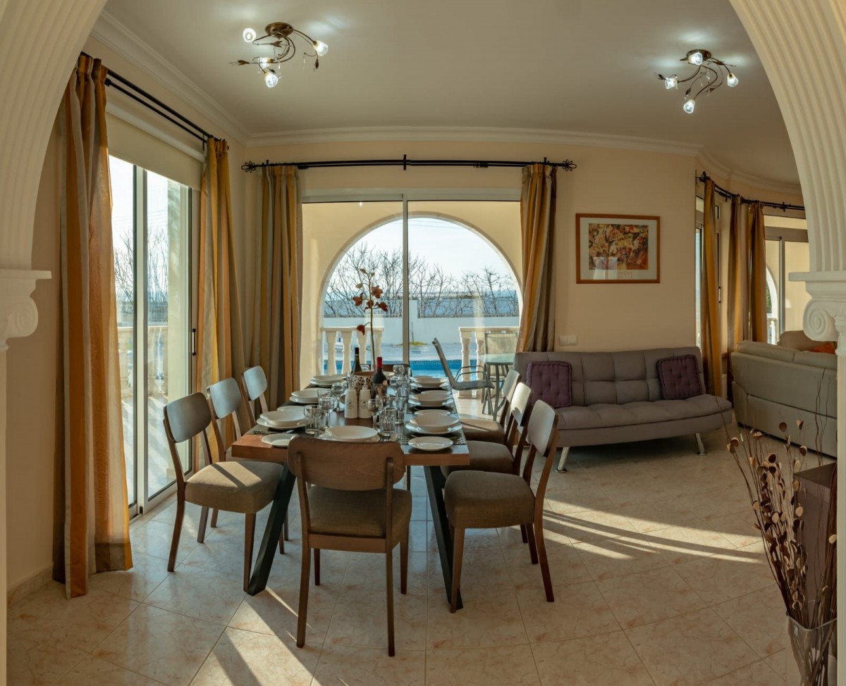 Detached Villa For Sale  in  Argaka