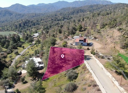 Kapedes, Nicosia Residential Field For Sale | WW29281