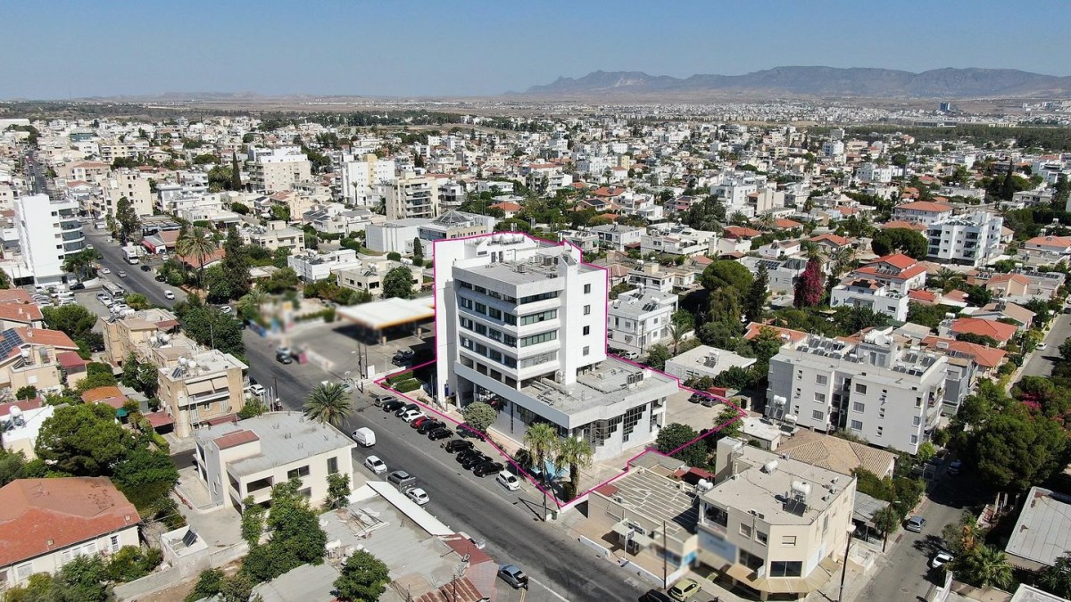 Investment Opportunity in a commercial building in Agios Dometios, Nicosia