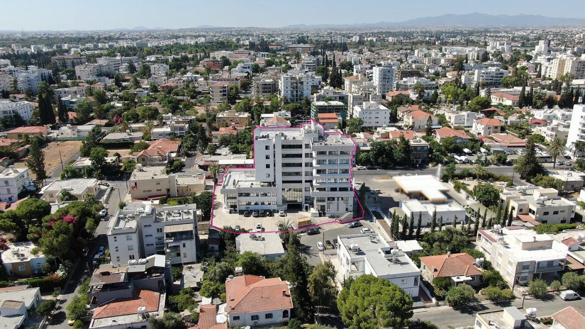 Investment Opportunity in a commercial building in Agios Dometios, Nicosia
