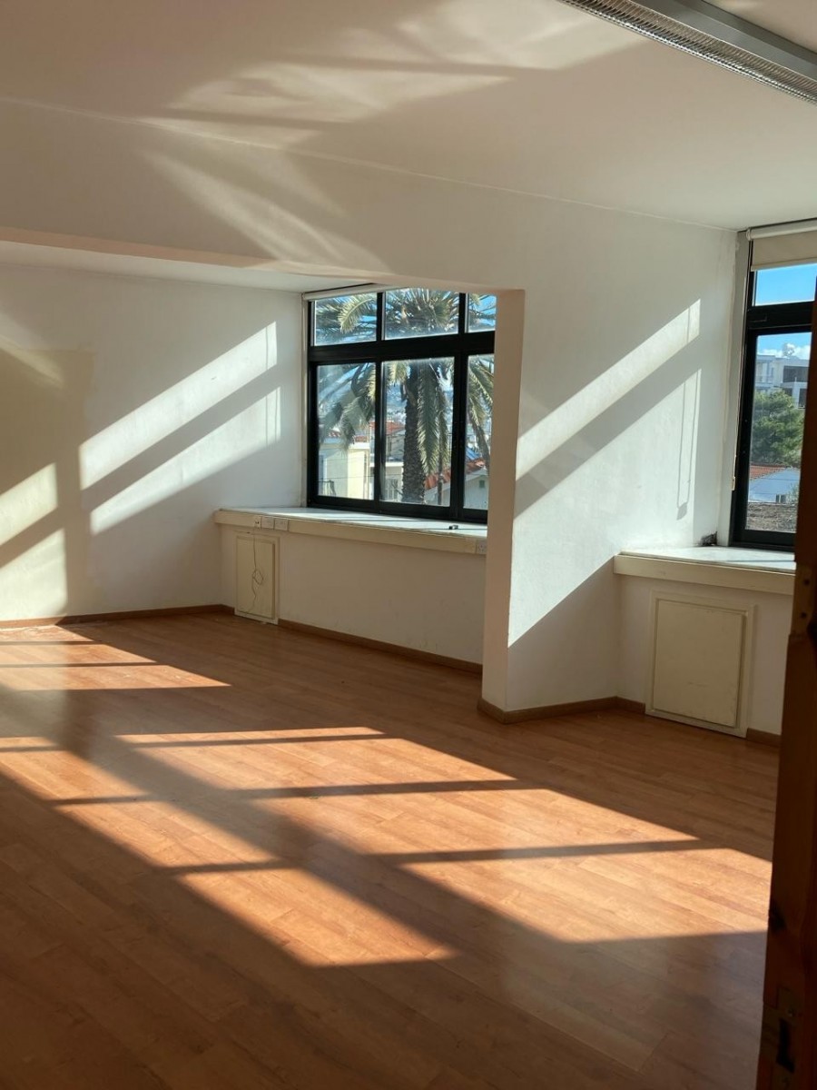 Mixed Use Building For Sale  in  Paphos