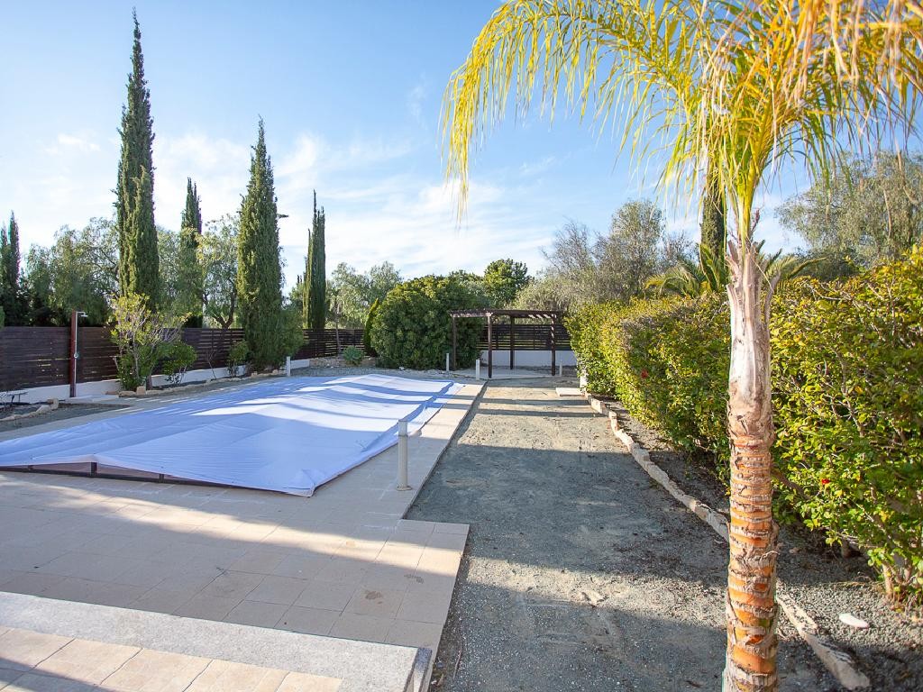 Detached Villa For Sale  in  Kouklia - Secret Valley