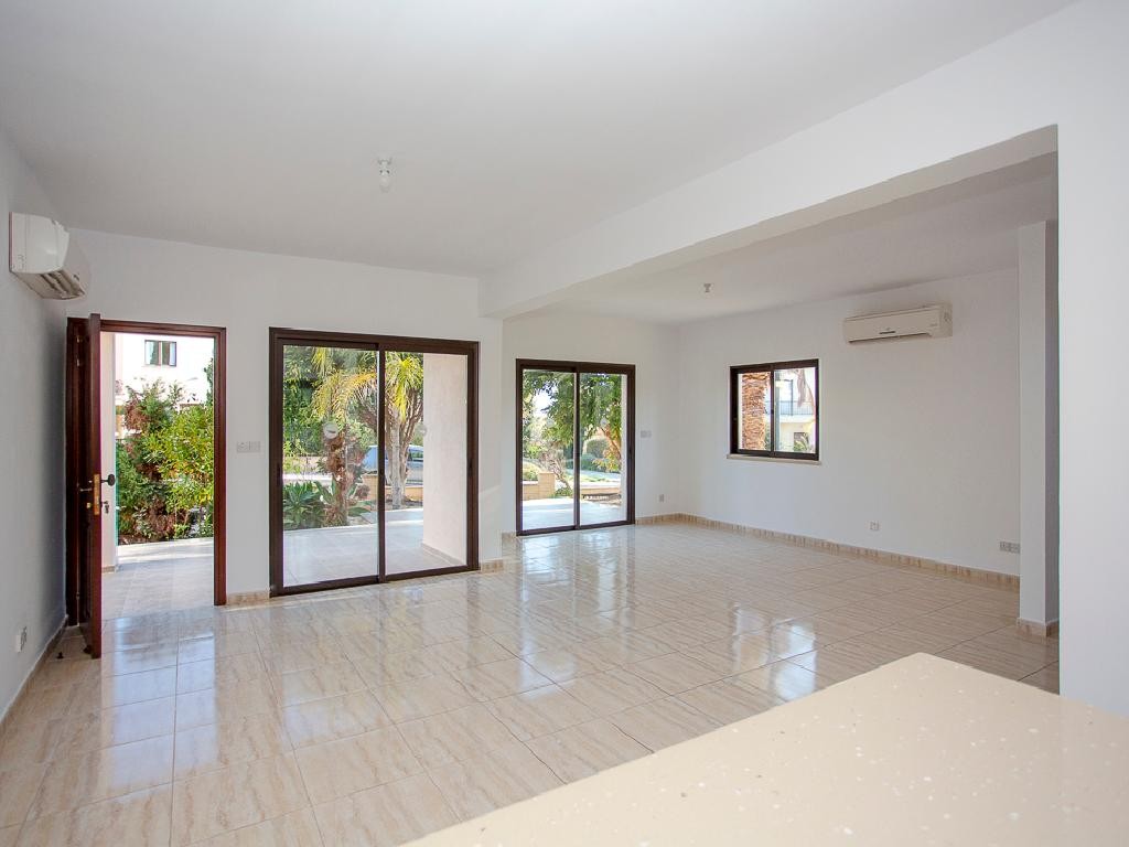 Detached Villa For Sale  in  Kouklia - Secret Valley