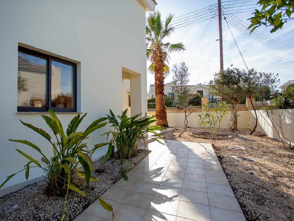 Detached Villa For Sale  in  Kouklia - Secret Valley