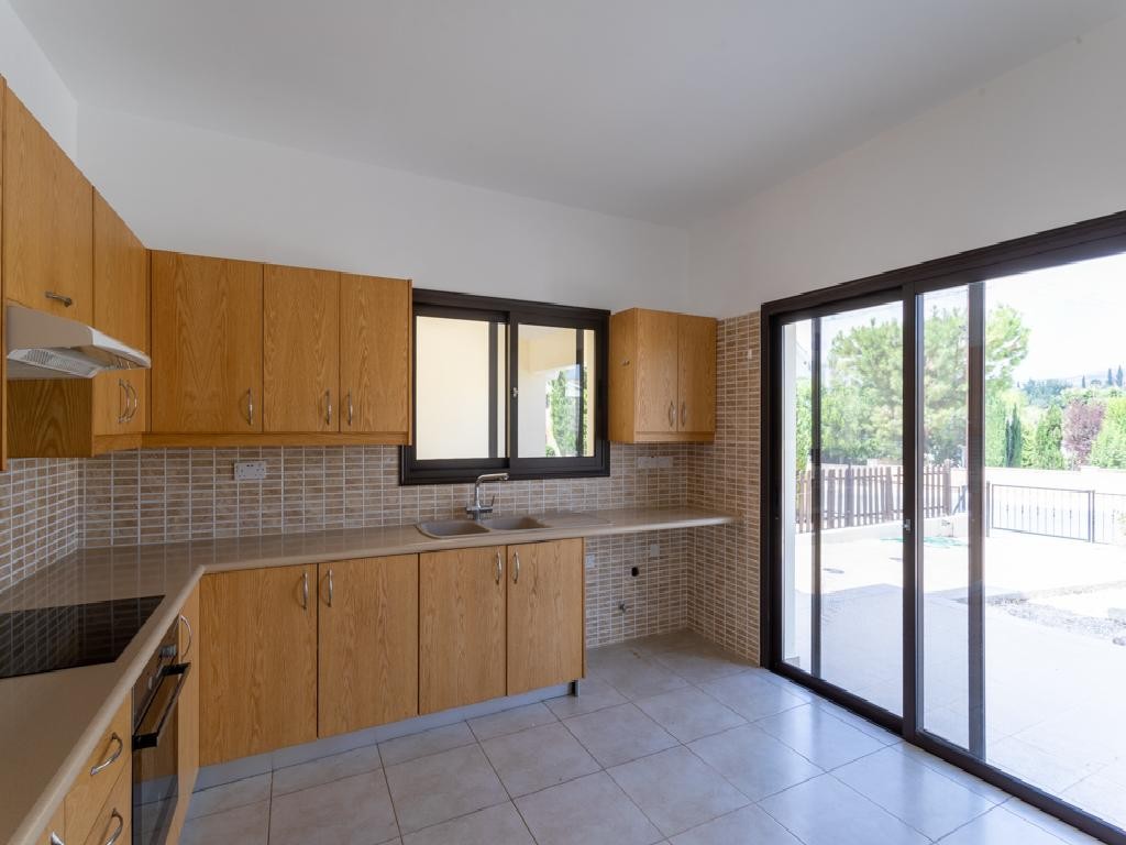 Detached Villa For Sale  in  Kouklia - Secret Valley