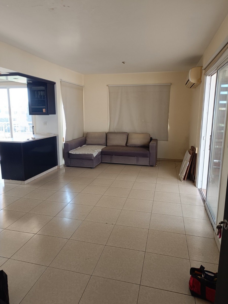 Penthouse For Sale  in  Strovolos