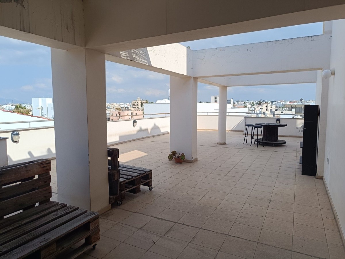 Penthouse For Sale  in  Strovolos