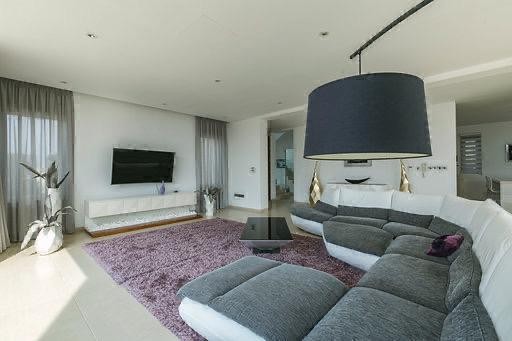 Detached Villa For Sale  in  Peyia - Sea Caves