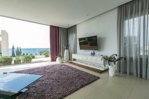 Detached Villa For Sale  in  Peyia - Sea Caves