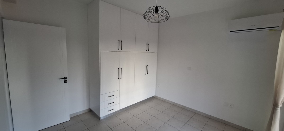 Apartment For Sale  in  Yeroskipou