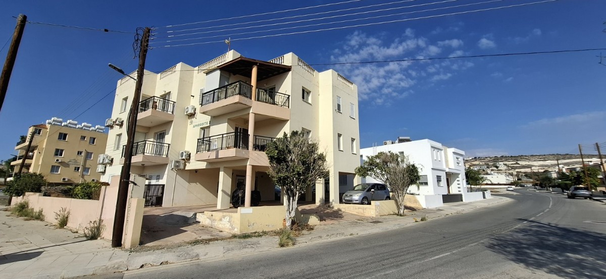 Apartment For Sale  in  Yeroskipou