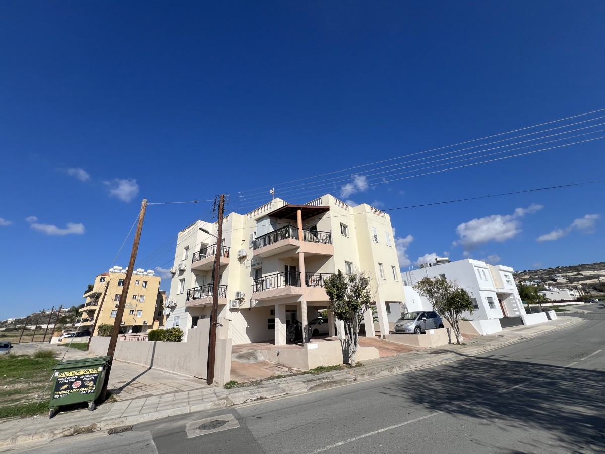 Apartment For Sale  in  Yeroskipou