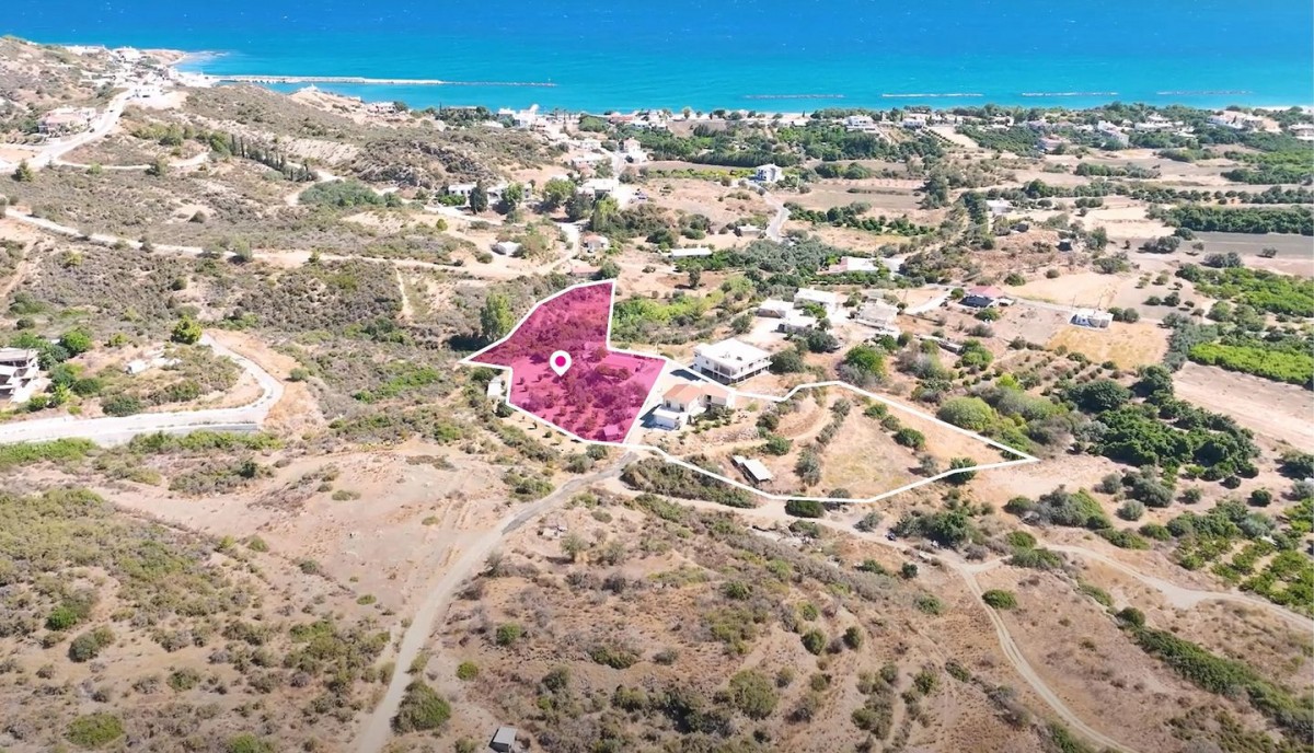 Kato Pyrgos, Nicosia Residential Field For Sale | WW29403