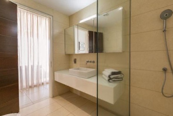 Detached Villa For Rent  in  Peyia - Sea Caves