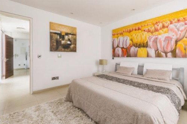 Detached Villa For Rent  in  Peyia - Sea Caves
