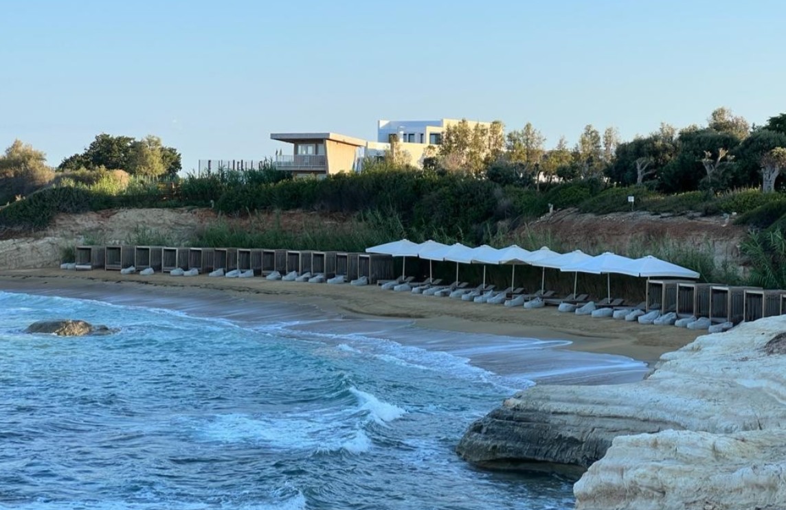 Detached Villa For Rent  in  Peyia - Sea Caves
