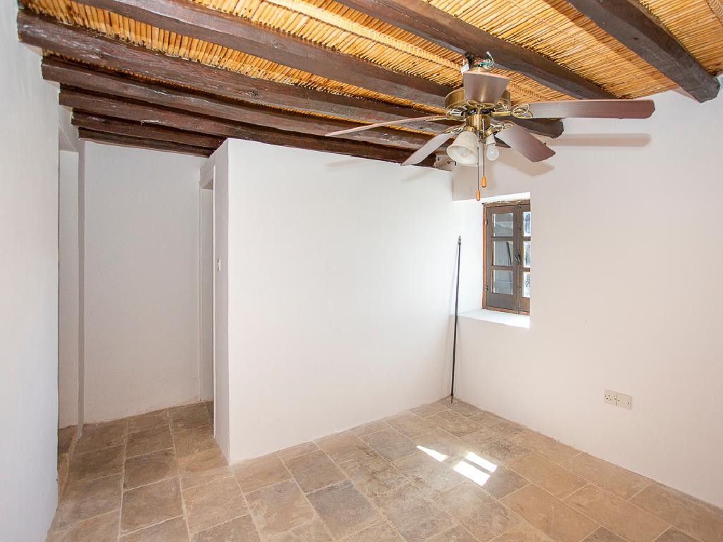 Semi Detached Villa For Sale  in  Lysos