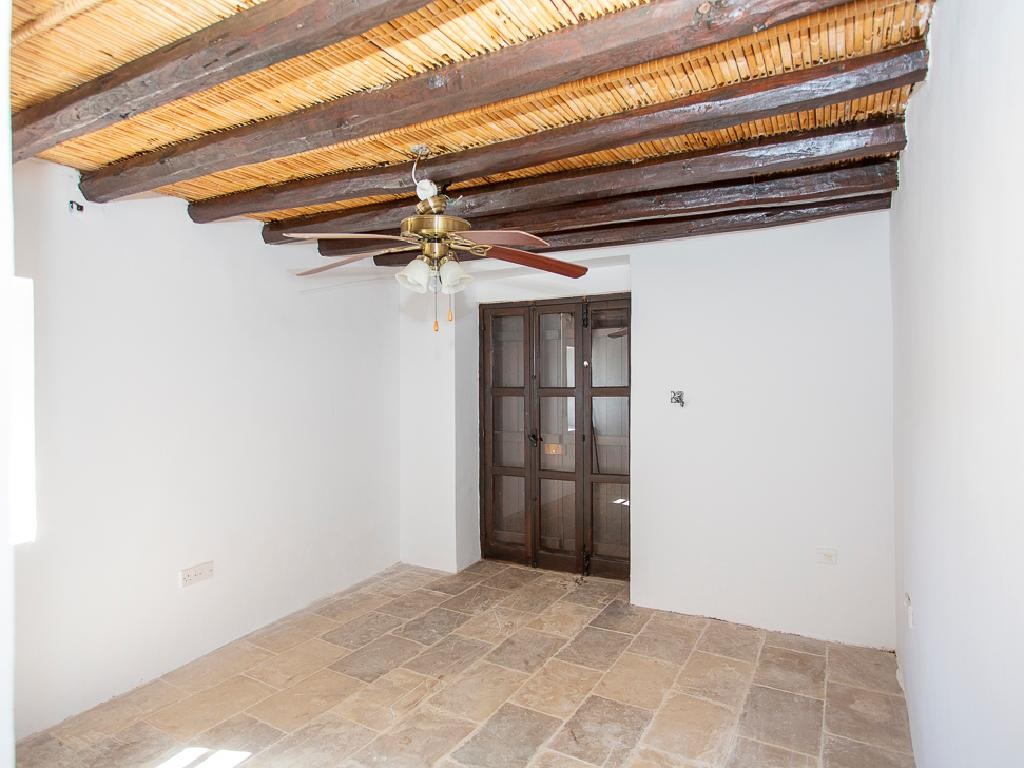 Semi Detached Villa For Sale  in  Lysos