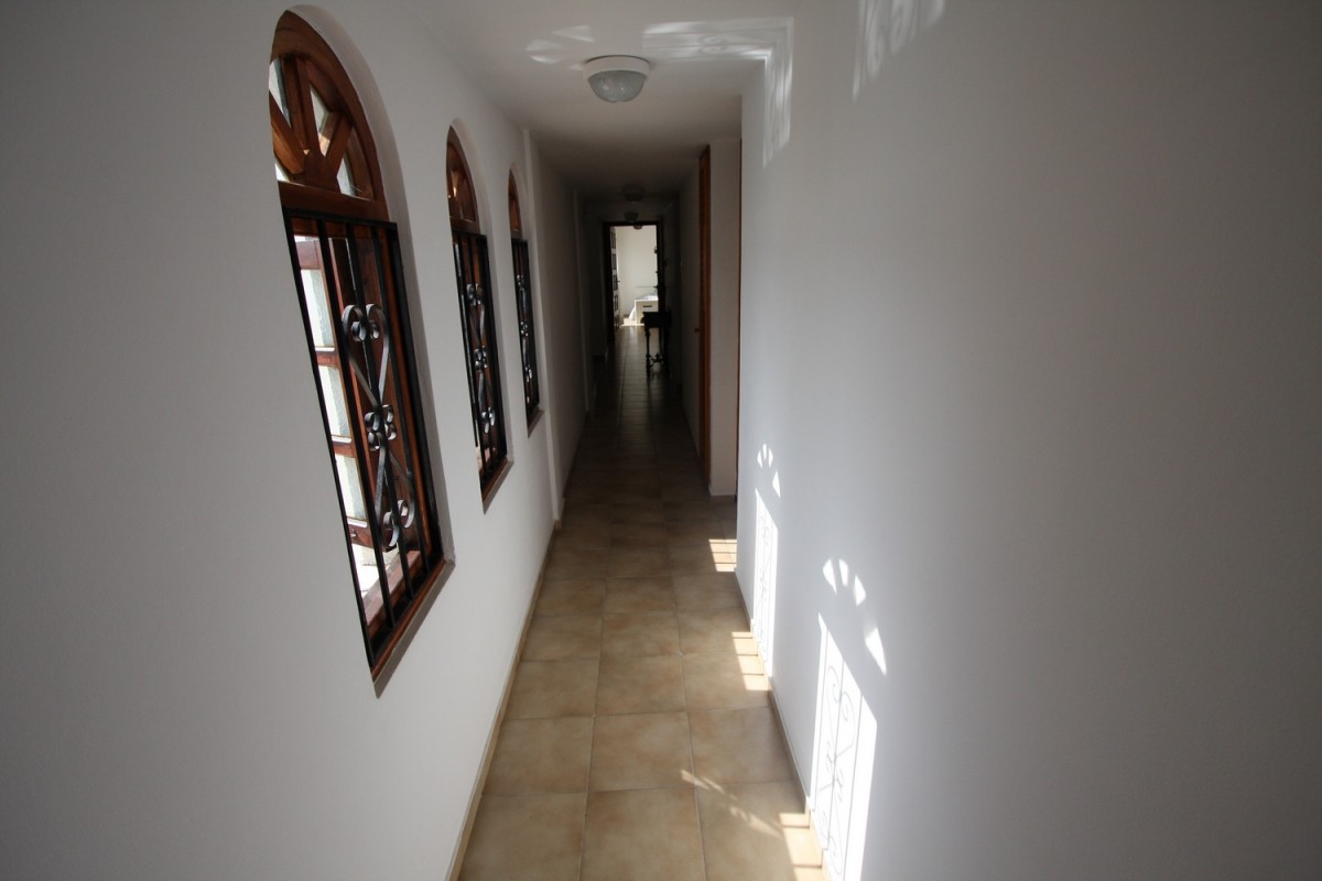Bungalow For Rent  in  Chlorakas
