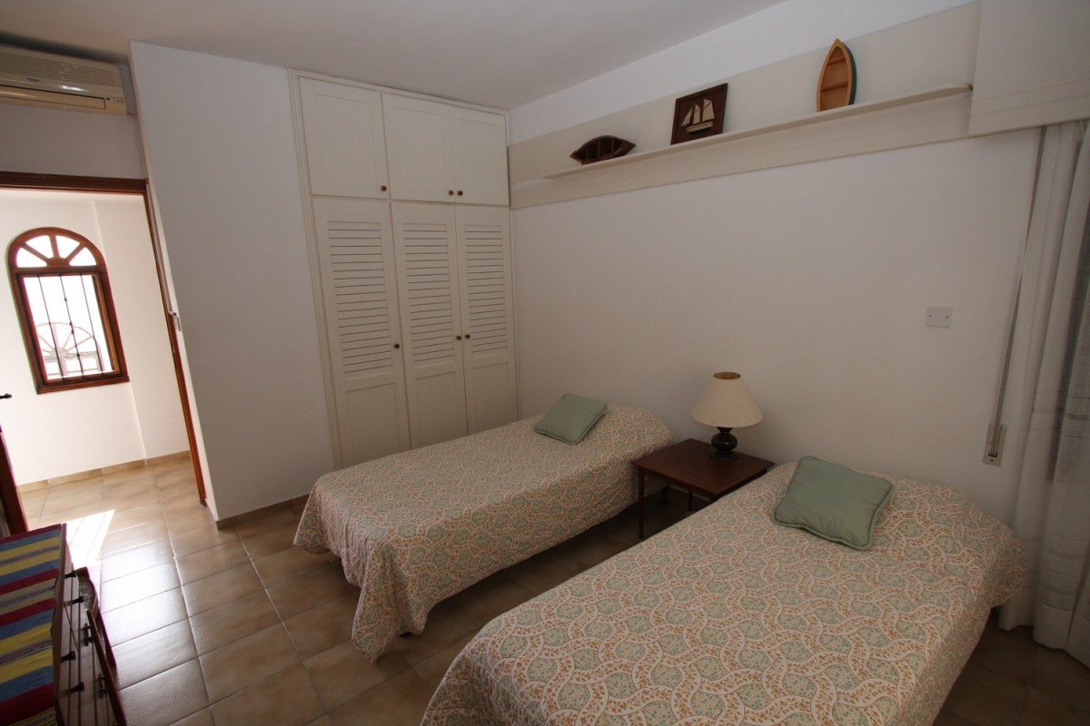 Bungalow For Rent  in  Chlorakas