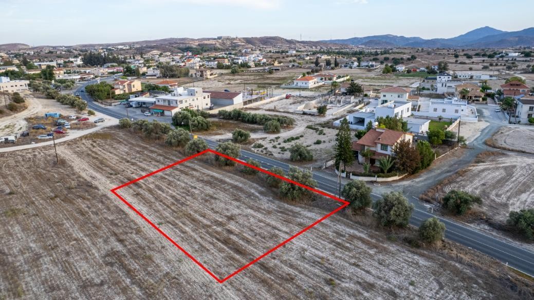 Lympia, Nicosia Commercial Field For Sale | WW29476