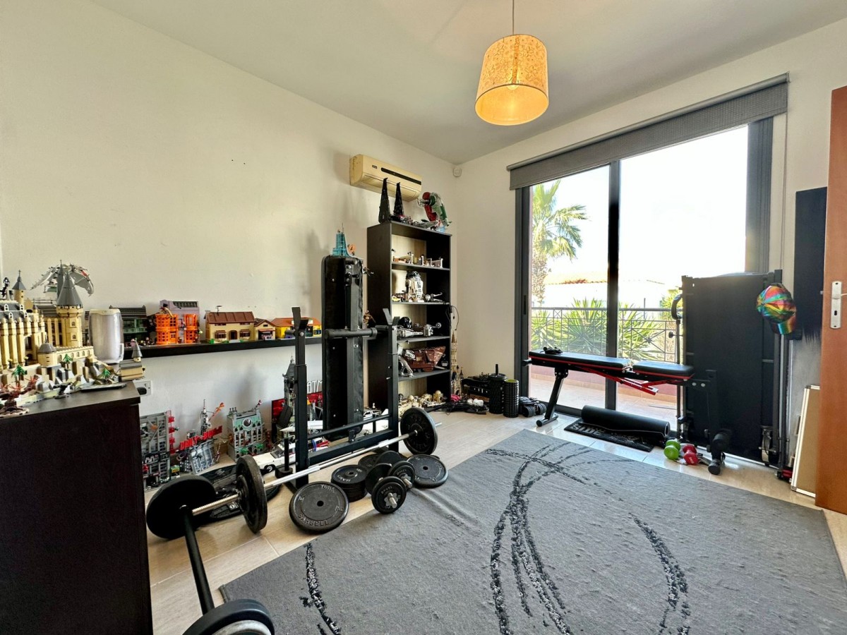 Town House / Maisonette For Sale  in  Kissonerga