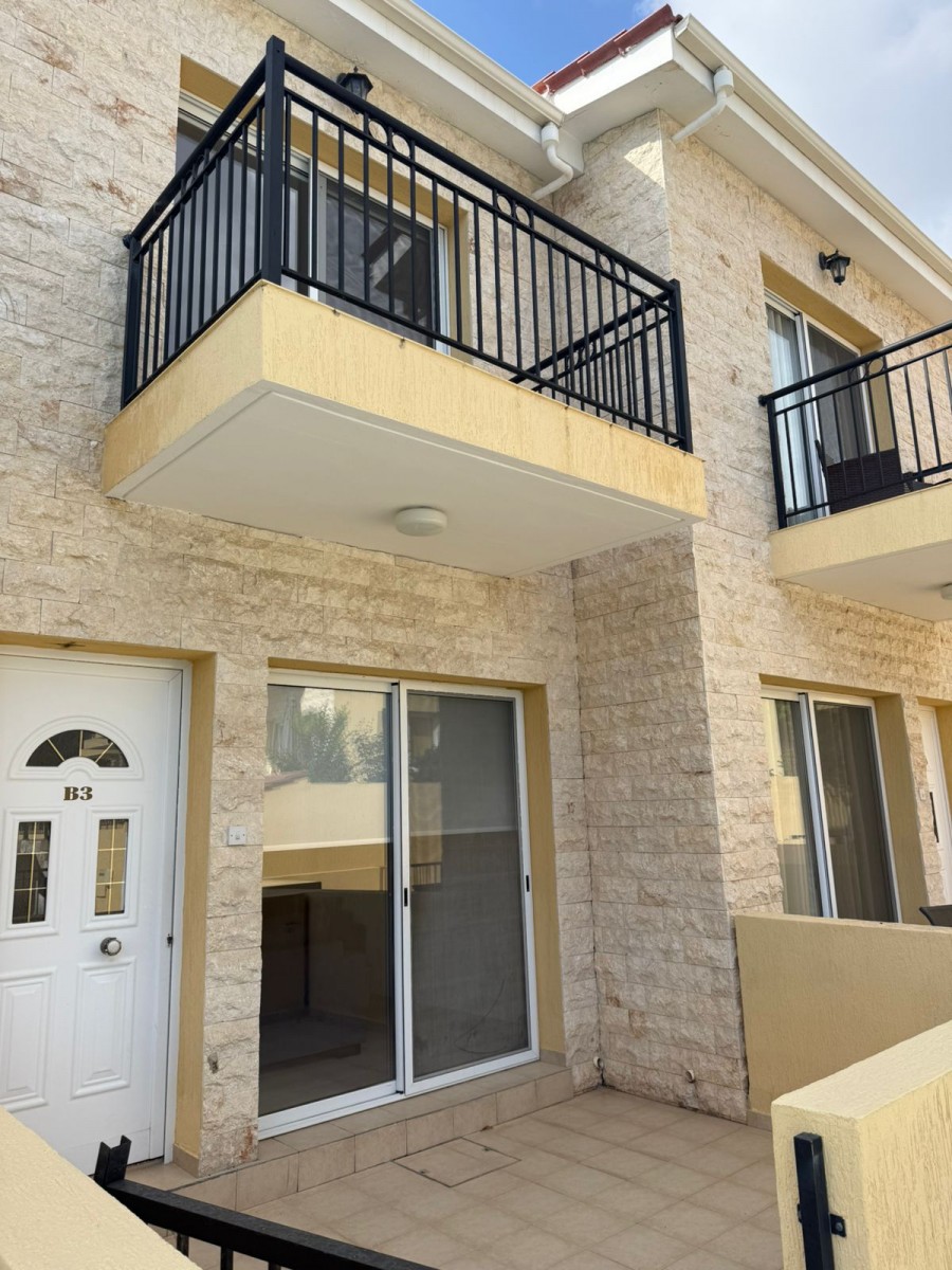 Town House / Maisonette For Rent  in  Select Location