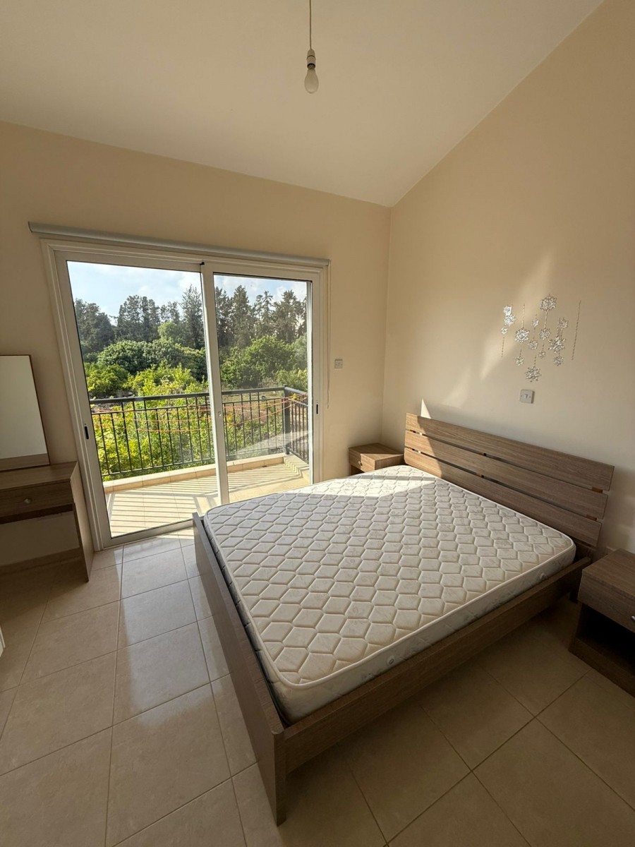 Town House / Maisonette For Rent  in  Select Location