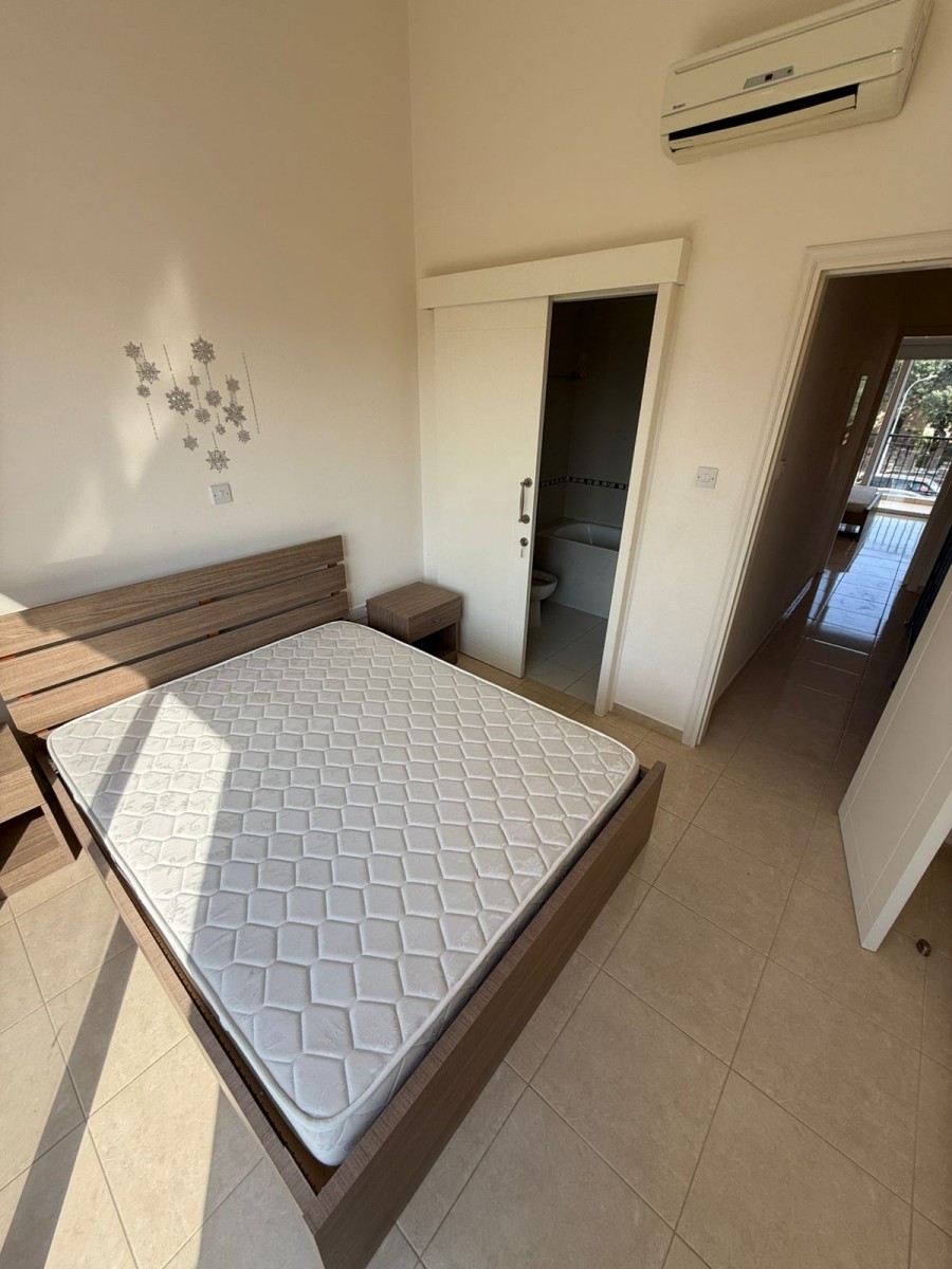 Town House / Maisonette For Rent  in  Select Location