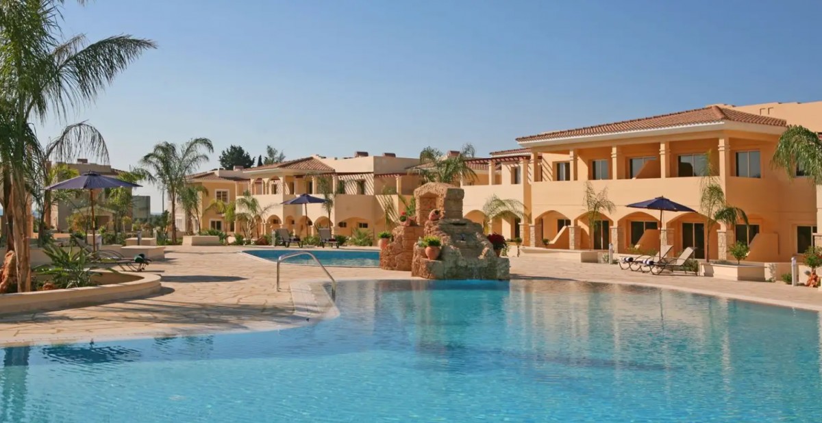 Town House / Maisonette For Sale  in  Mandria