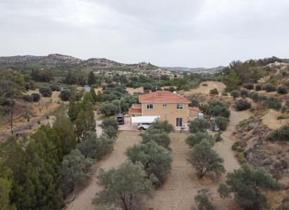 Anglisides, Larnaca Detached Villa For Sale | WW29524