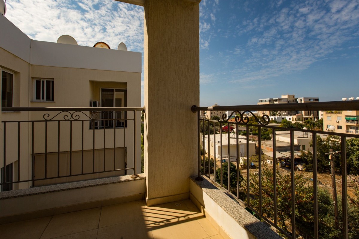 Penthouse For Sale  in  Agios Theodoros