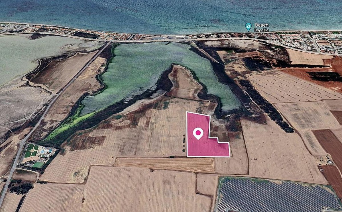 Touristic Field in Dromolaxia-Meneou, Larnaca