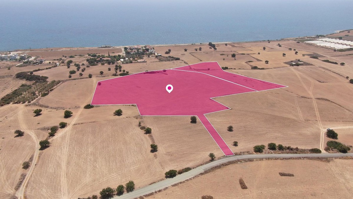 Ayios Theodoros, Larnaca Touristic Plot For Sale | WW29662