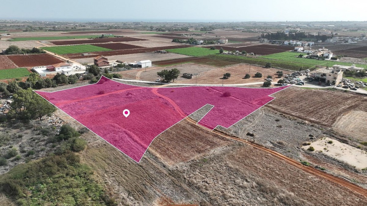 Residential field in Xylofagou, Larnaca