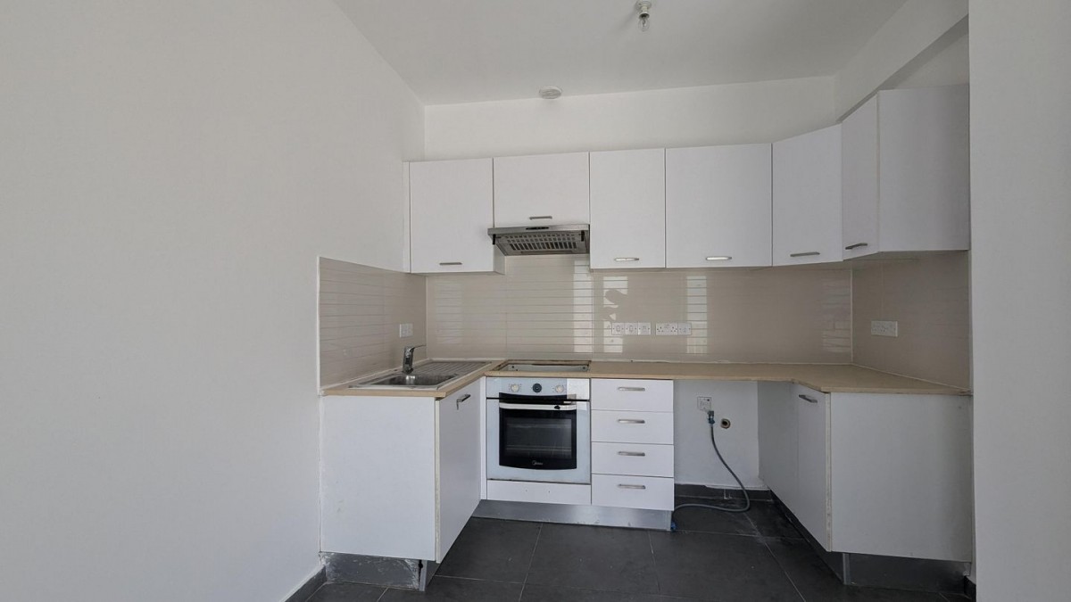 Ground floor two bedroom apartment in Mazotos, Larnaca