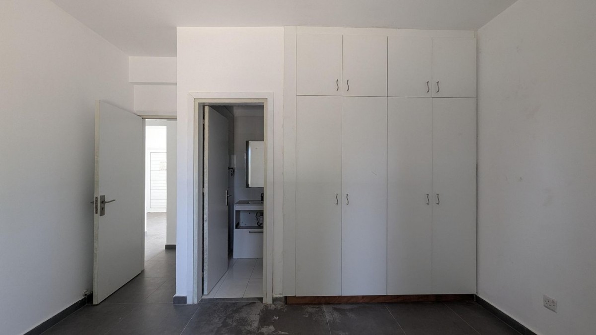 Ground floor two bedroom apartment in Mazotos, Larnaca