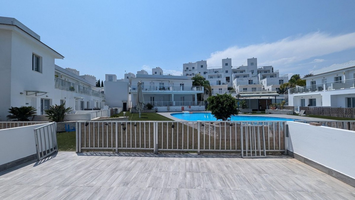 Ground floor two bedroom apartment in Mazotos, Larnaca