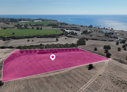 Ayios Theodoros, Larnaca Touristic Field For Sale | WW29682