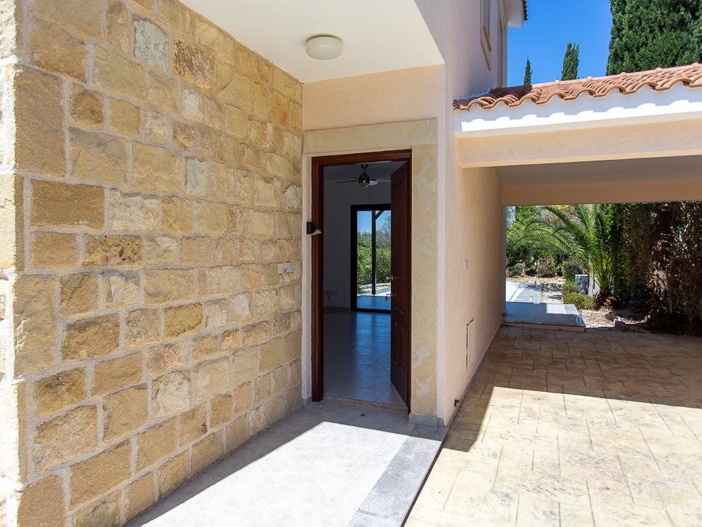 Detached Villa For Sale  in  Kouklia - Secret Valley