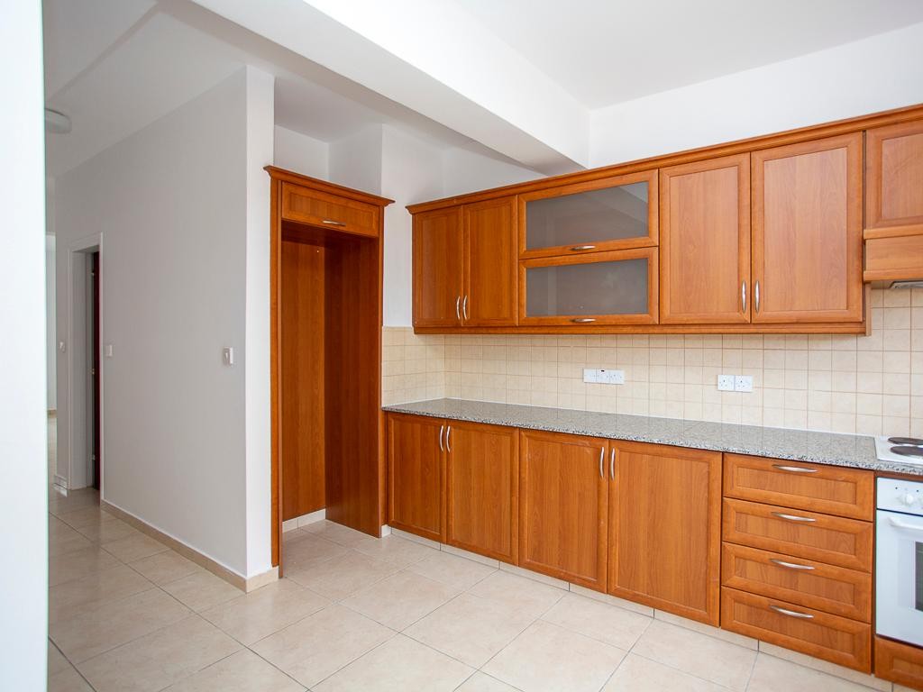 Town House / Maisonette For Sale  in  Peyia