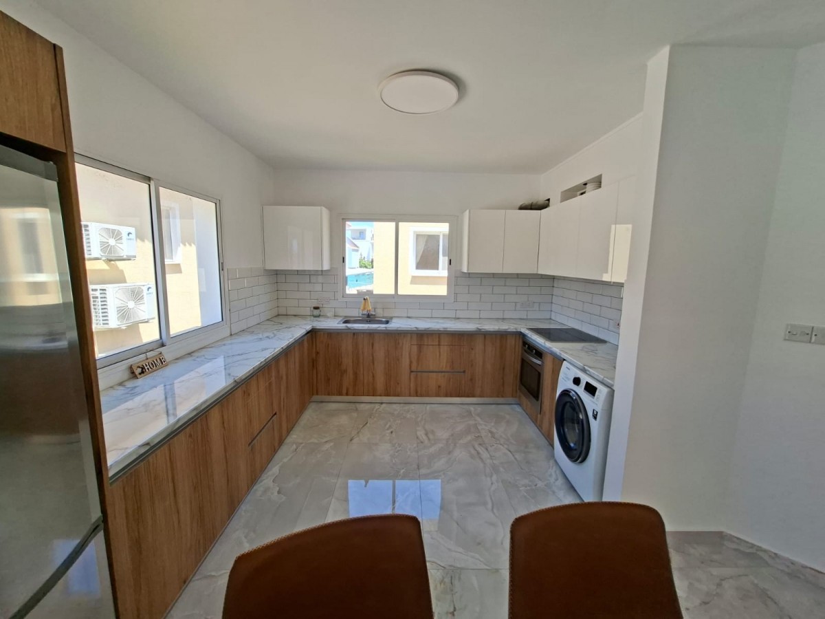 Apartment For Sale  in  Kato Paphos - Universal