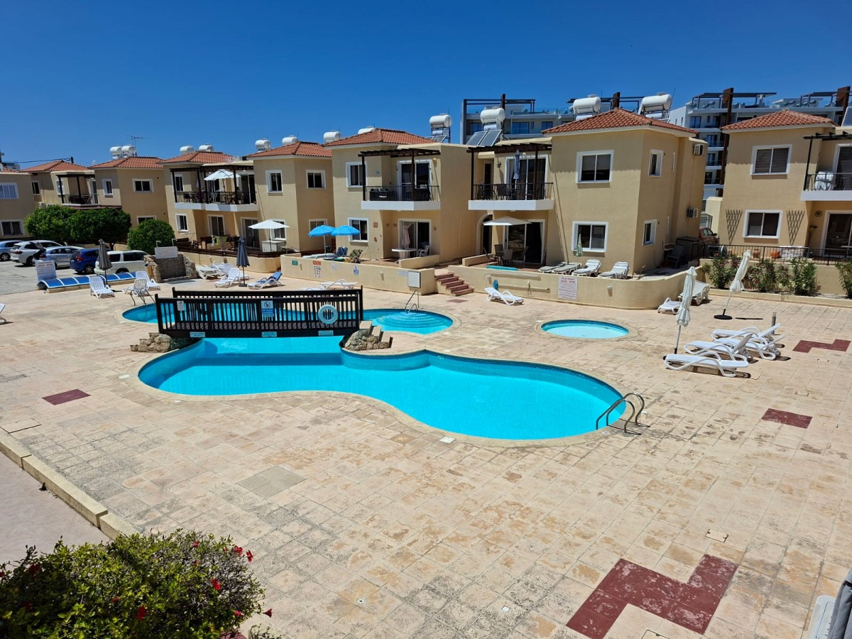 Apartment For Sale  in  Kato Paphos - Universal