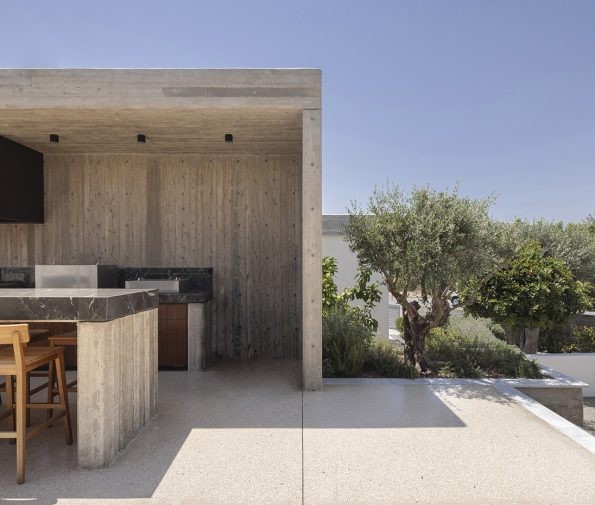 Detached Villa For Sale  in  Agia Marinouda