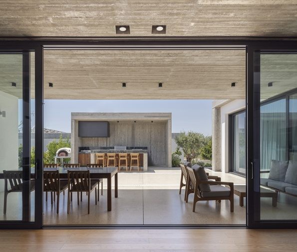 Detached Villa For Sale  in  Agia Marinouda