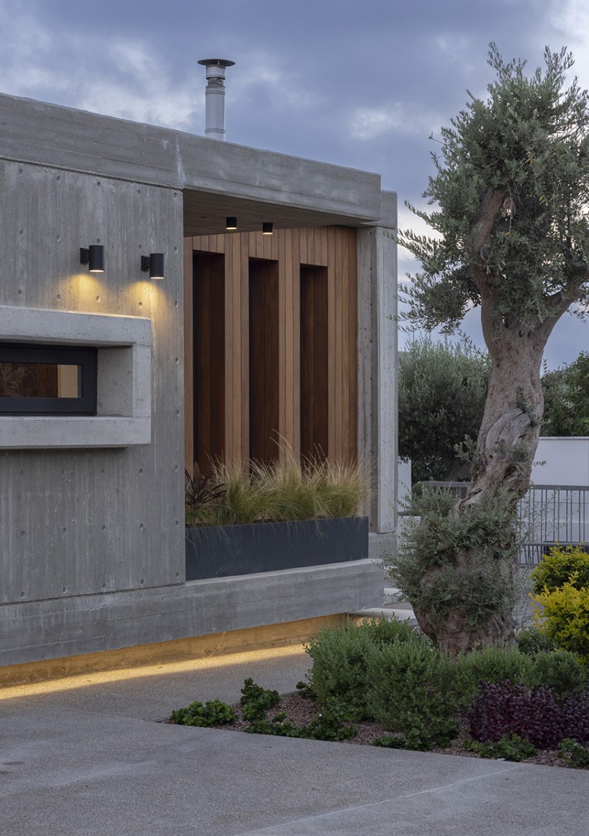 Detached Villa For Sale  in  Agia Marinouda