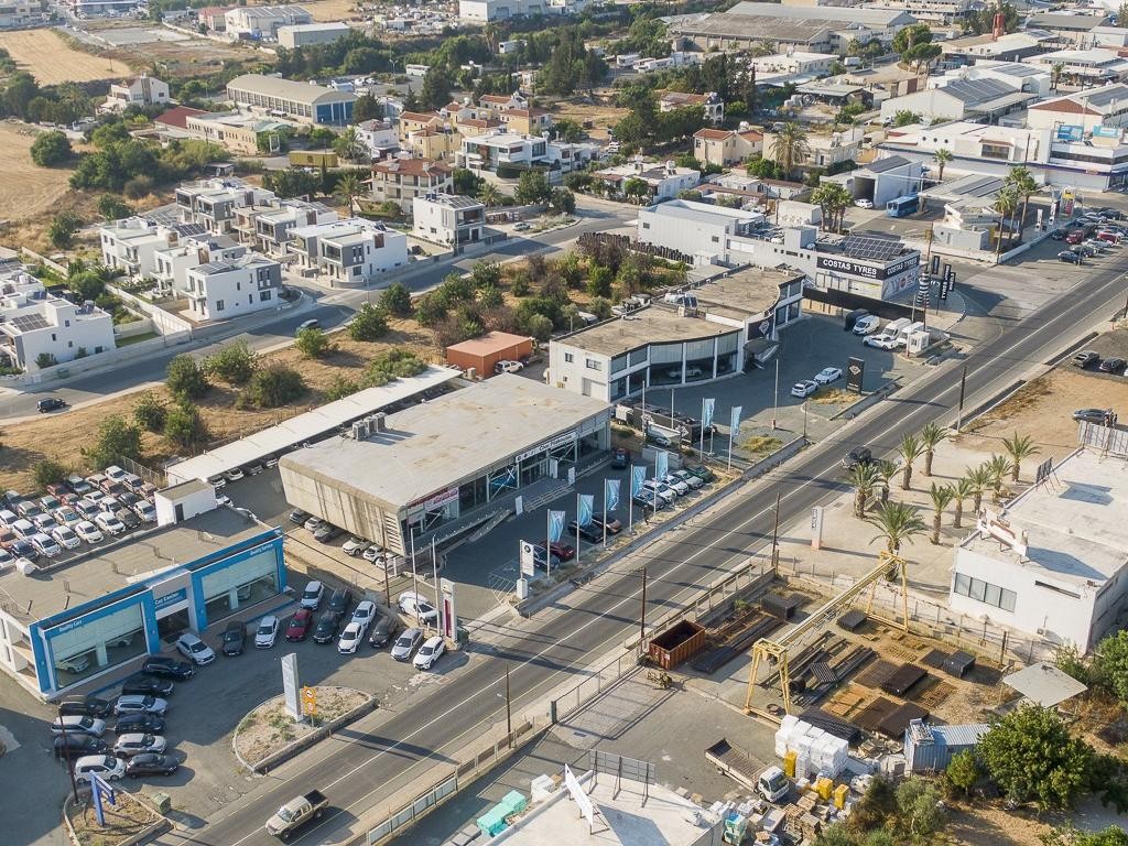 Commercial Building For Sale  in  Mesogi