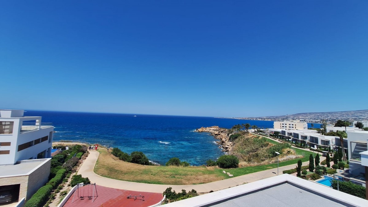 Detached Villa For Sale  in  Kissonerga