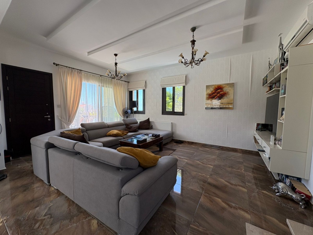 Detached Villa For Sale  in  Peyia